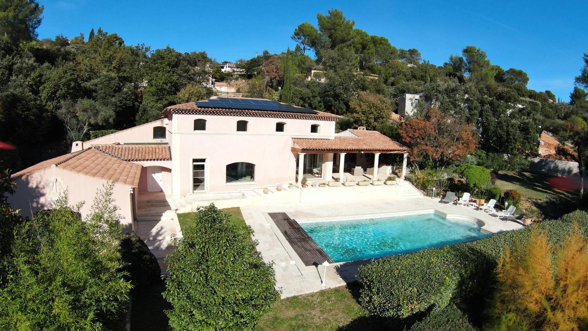 Villa Mycenes Gareoult ภายนอก รูปภาพ